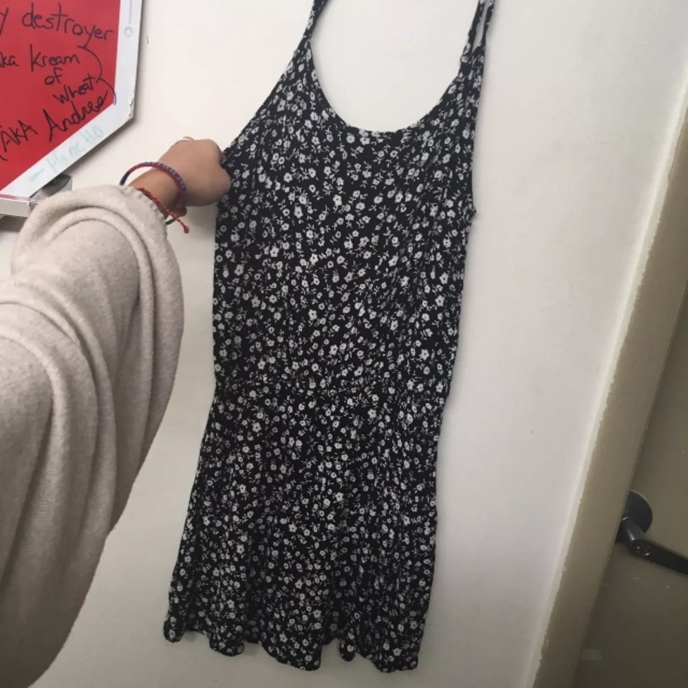 BLACK N WHITE DRESS